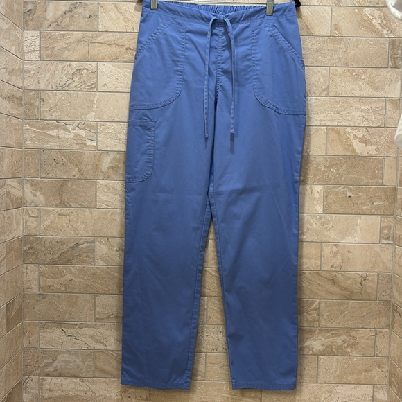 NWOT Scrubstar Cargo Scrub Set Light Blue Size Small - Picture 4 of 6